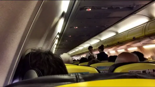 'Video thumbnail for RYANAIR 737-800 | LONDON STANSTED - CITY OF DERRY'