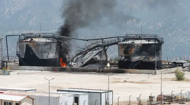 'Video thumbnail for Drone strikes halt oil operations in Iraq's Kurdish region amid Erbil-Baghdad tensions'