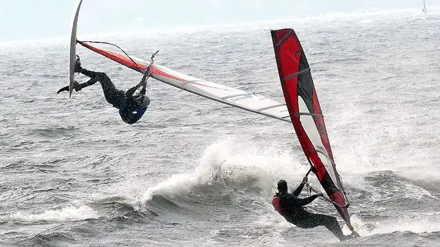 'Video thumbnail for Windsurf freestyle World Cup concludes early in windy Fuerteventura'