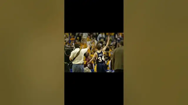 'Video thumbnail for Dwyane Wade on Travis Diener'