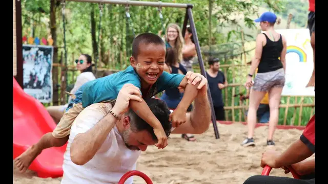 'Video thumbnail for 16 People. $10000. 1 Goal - Build a Playground.'