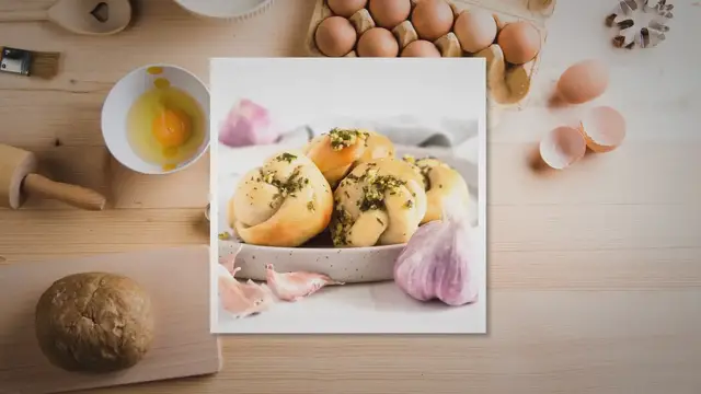 'Video thumbnail for Sourdough Discard Garlic Knots'