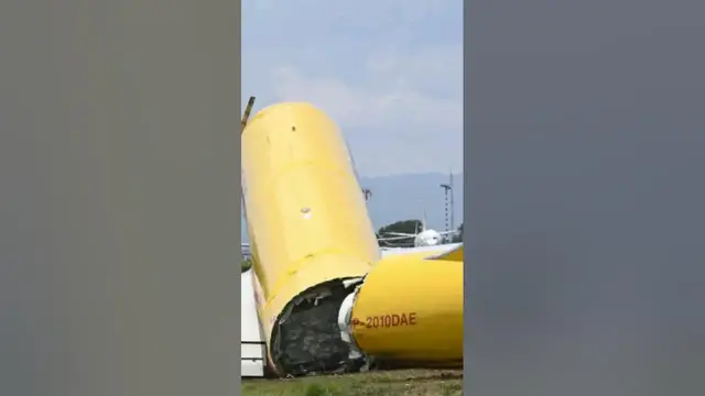 'Video thumbnail for A DHL cargo jet B757 broke in half at San Jose's international airport in Costa Rica.'