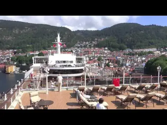 'Video thumbnail for Bergen Norway : Gateway to the Fjords (Video tour: sailing in, town, cable care)'