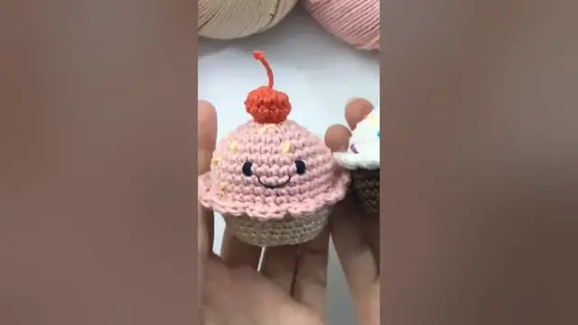 'Video thumbnail for Ice cream cone, Cupcake, Donut and Macarons! the Sweet Party amigurumi free patterns!!!'