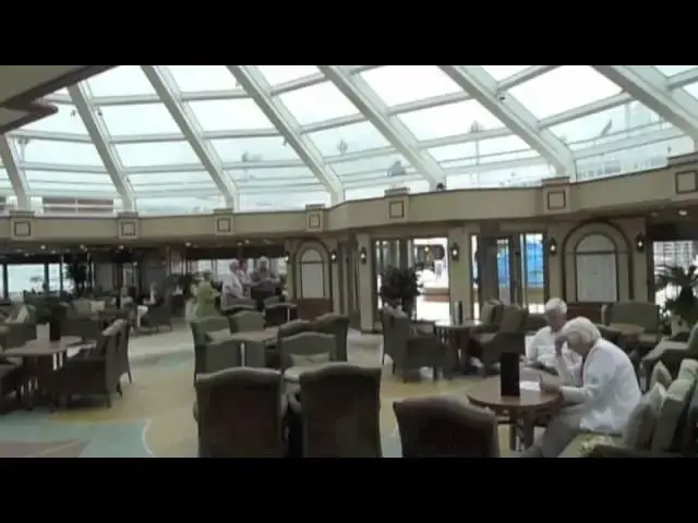 'Video thumbnail for Cunard Queen Elizabeth Ship : a tour of the interiors and main rooms'