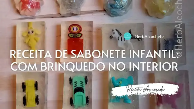 'Video thumbnail for Receita de Sabonete Infantil Com Brinquedo No Interior'