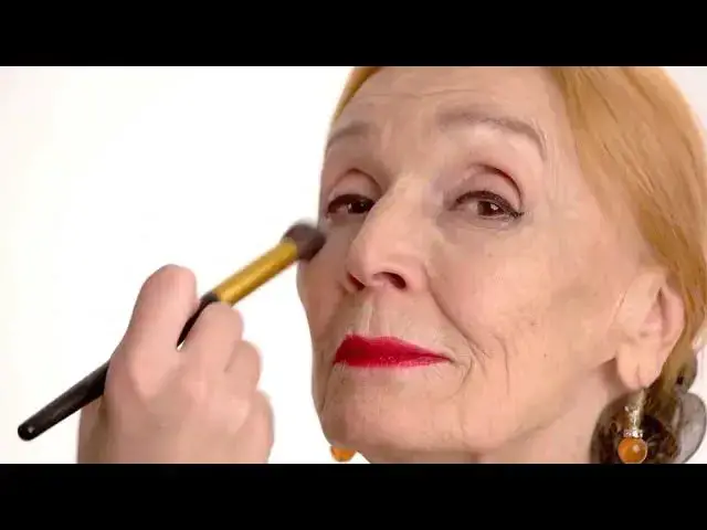 'Video thumbnail for Stylish Dressing Tips for Over 60'