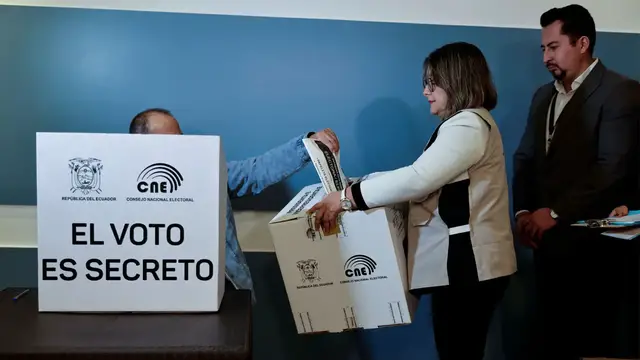 'Video thumbnail for Ecuador heads to the polls amid rising gang violence, security crisis'