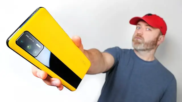 'Video thumbnail for The World's Cheapest Snapdragon 888 Flagship Smartphone...'