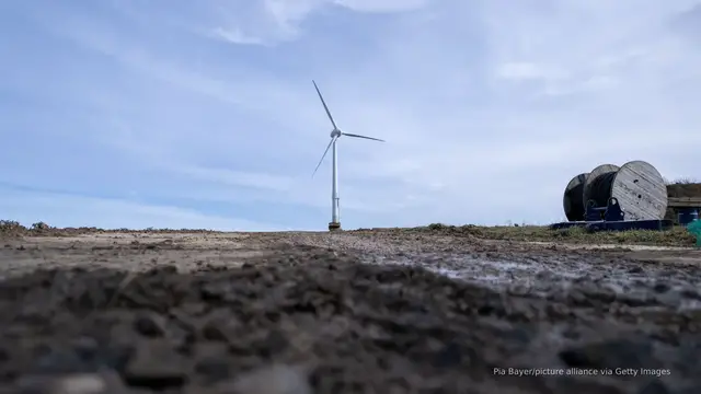 'Video thumbnail for German offshore wind farms asked to install radar amid safety concerns'
