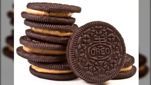 'Video thumbnail for These Are The Absolute Best And Worst Oreos You've Ever Tasted'