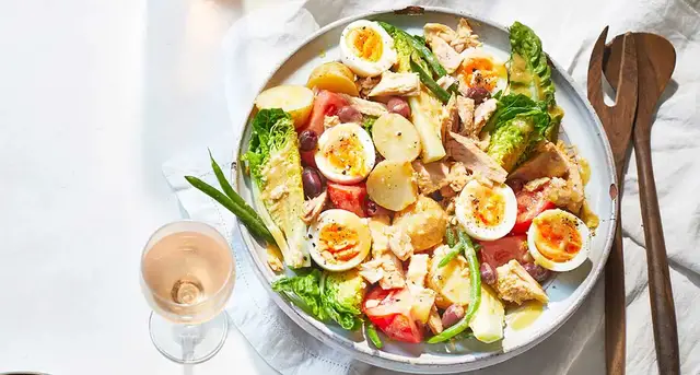 'Video thumbnail for Salad niçoise'