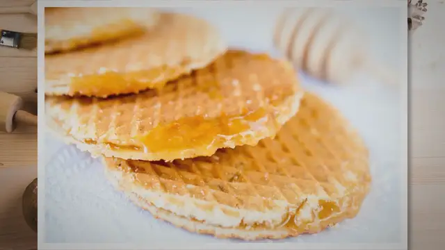 'Video thumbnail for Delicious and Healthy: Keto Peanut Butter Cookies'
