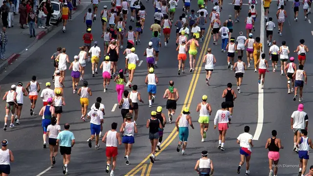 'Video thumbnail for Researchers find brain may feed on itself during marathon running'