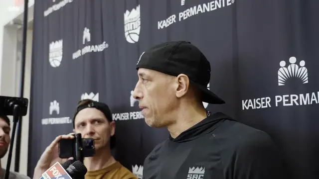 'Video thumbnail for Doug Christie's Message to Kings ahead of Mavs Clash: 'Embrace the Moment''