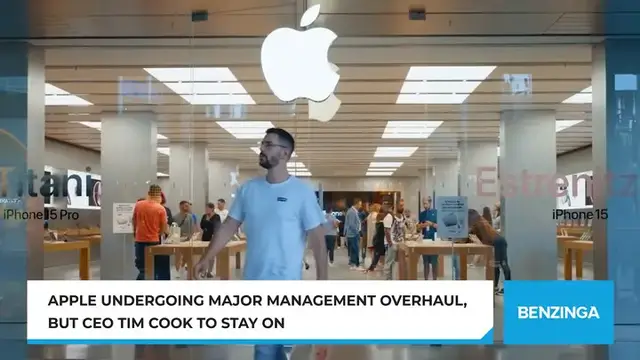 'Video thumbnail for Apple Undergoing Major Management Overhaul, But CEO Tim Cook To Stay On'