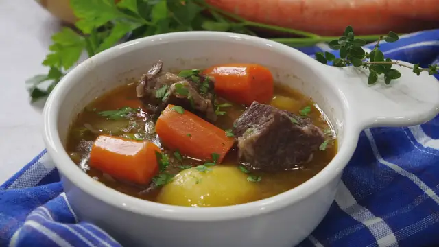'Video thumbnail for Beef Short Rib Stew Recipe '