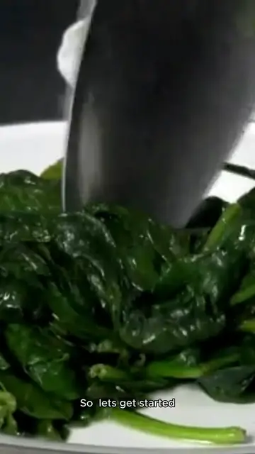 'Video thumbnail for Spinach quiche recipe'