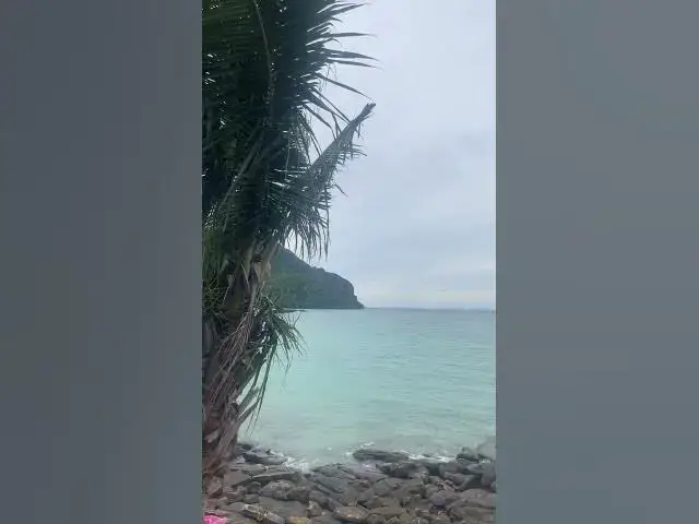 'Video thumbnail for #phiphiislands Phi Phi Cozy Seafont Resort View'