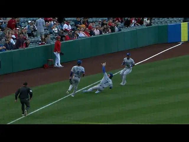 'Video thumbnail for MLB | Top Plays of the day 9/5/24'