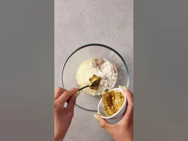 'Video thumbnail for A chocolate protein cookie with 65g of protein?! 😱 | Myprotein'