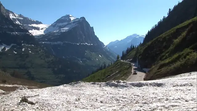 'Video thumbnail for Experience the scenery of   Waterton-Glacier park in Canadian & USA'