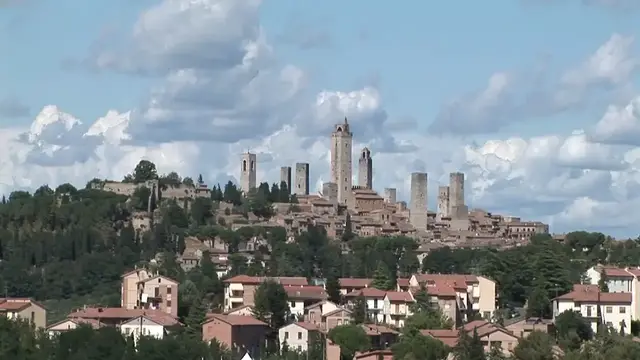 'Video thumbnail for Town of Fine Towers , Italy's Marvelous Medieval Wonder'