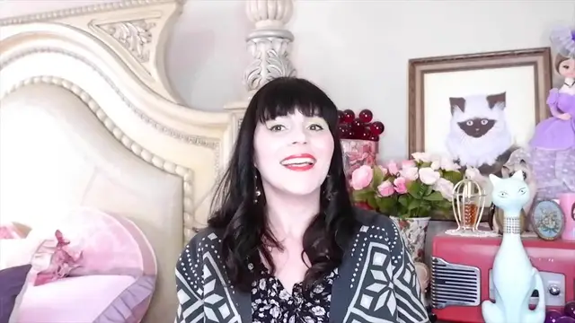 'Video thumbnail for Popular 1920s Food you can still buy today'