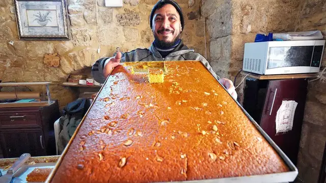 'Video thumbnail for Lebanese STREET FOOD TOUR in Sidon - Brain Sandwiches & Bread Factory in Saida, Lebanon!'