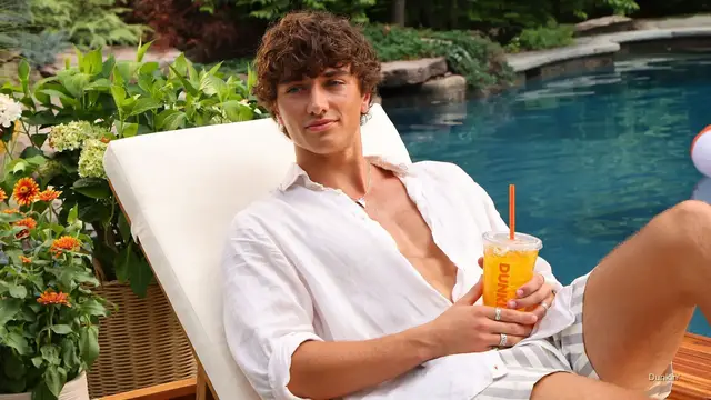 'Video thumbnail for Dunkin' ad sparks backlash over genetics after American Eagle controversy'
