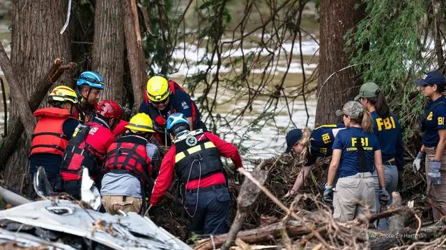 'Video thumbnail for Campers swept away in Texas, families left waiting: Unbiased Updates, July 8, 2025'