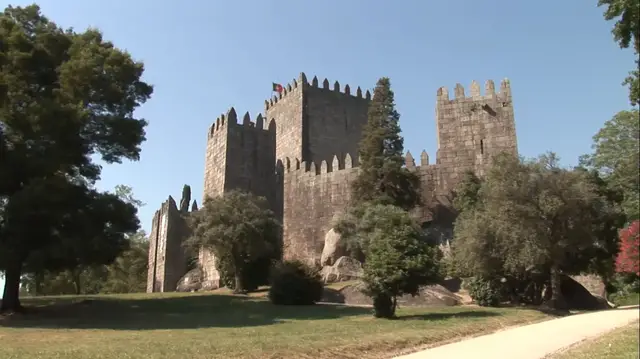 'Video thumbnail for Guimarães - Portugal'