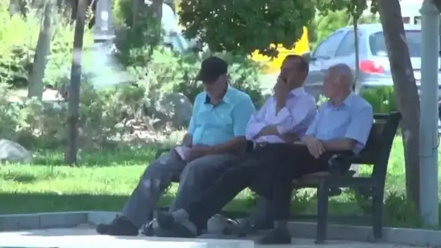 'Video thumbnail for Heatwave hits water, electricity supplies across much of Iran'