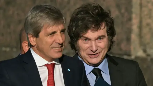 'Video thumbnail for Argentina lifts currency controls after securing a $20bn IMF loan'