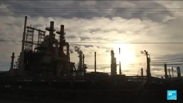 'Video thumbnail for US proposes revoking law regulating gas emissions'