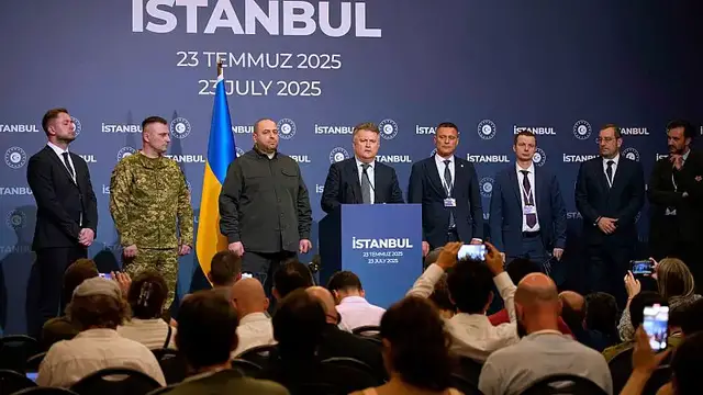 'Video thumbnail for Russia and Ukraine conclude third round of peace talks in Istanbul'