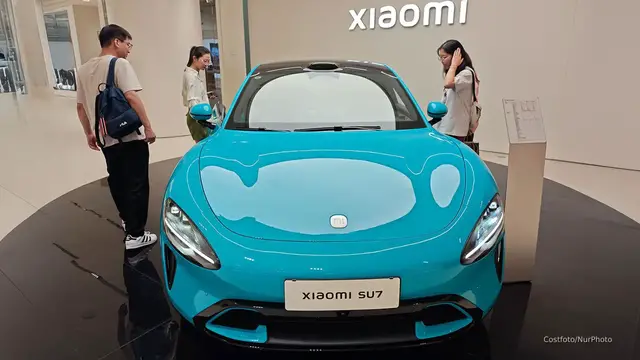 'Video thumbnail for Fatal accident in China involving Xiaomi EV leaves 3 dead'