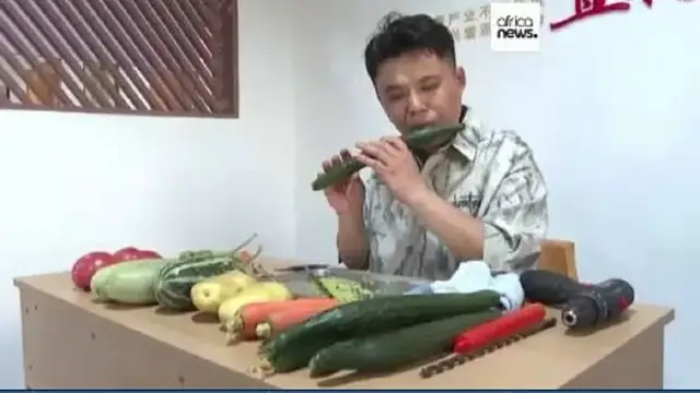 'Video thumbnail for Redefining music: Shi Qichao's household items as instruments in Dongying'