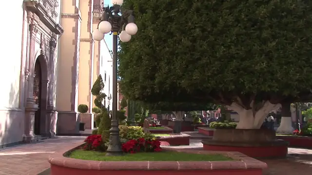 'Video thumbnail for Santiago de Querétaro Mexico.'