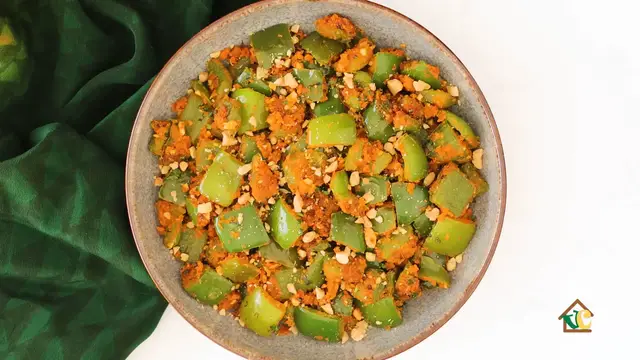 'Video thumbnail for Capsicum Besan Sabji '