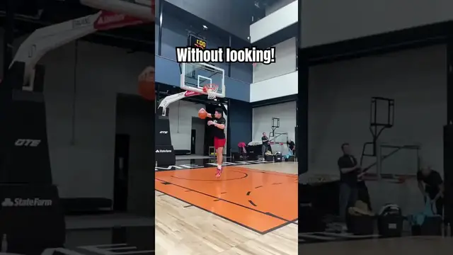 'Video thumbnail for Blind Basketball Dunk! Amazing Skills'