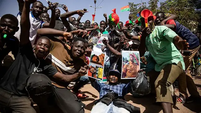 'Video thumbnail for Burkina Faso to dissolve its electoral commission'
