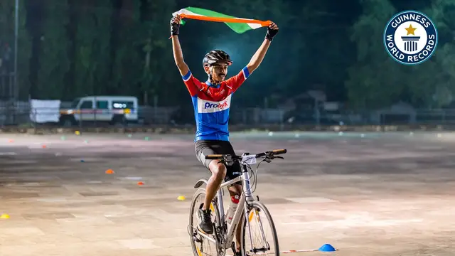 'Video thumbnail for Vaibhav Rajamani sets record for greatest distance cycled no hands'