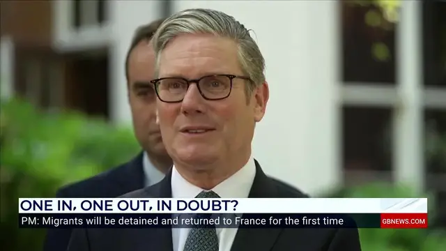 'Video thumbnail for WATCH: Martin Daubney hilariously mocks 'bromance' between Keir Starmer and Emmanuel Macron: 'Brings a tear to my eye''