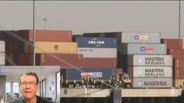 'Video thumbnail for 'Bizarre nonsense': Trump threatens EU, Mexico with 30 percent tariffs'
