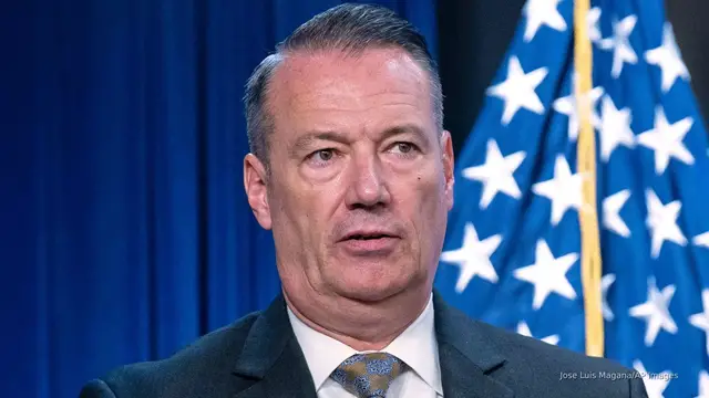 'Video thumbnail for Acting ICE Director defends ICE agents wearing of masks: Report'