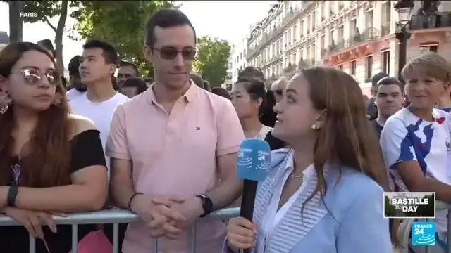 'Video thumbnail for France: Crowds gather to witness spectacular military parade on national holiday'