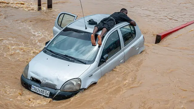 'Video thumbnail for Flooding in DR Congo’s capital leaves dozens dead'