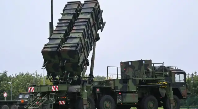 'Video thumbnail for New weapons for Ukraine: US ships NATO-purchased Patriot missiles'